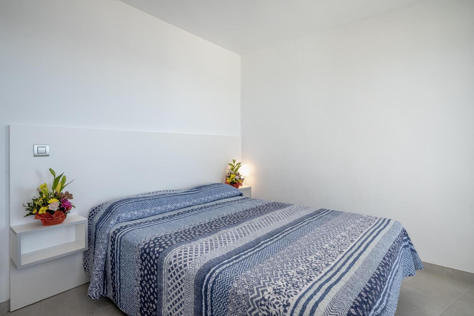 Inmosantos Oasis F5 Apartment Roses Exterior foto